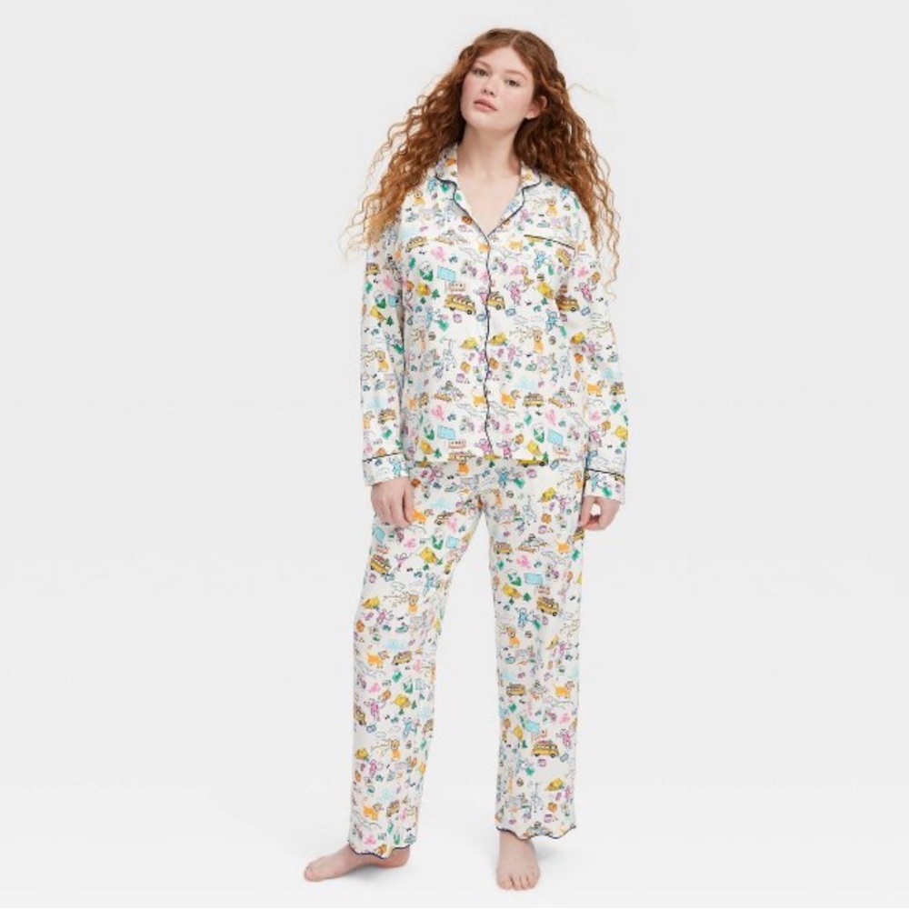 Kids White Holiday Animal Print Pajama Set